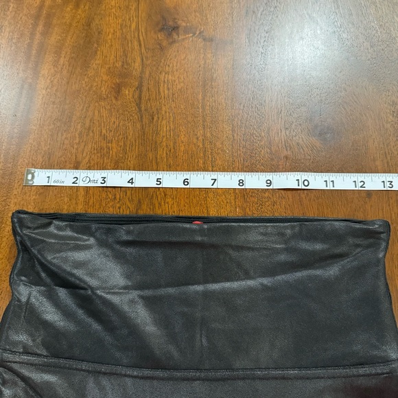 Spanx Black Faux Leather Leggings Full Length Size Medium - Picture 7 of 9